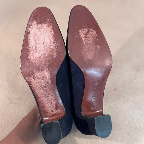 Yanko Navy Blue Suede Gold Buckle Made In Spain Block Heels Women’s 7.5 M - Picture 7 of 11